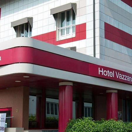 Hotel Vazzana Вольпьяно Экстерьер фото
